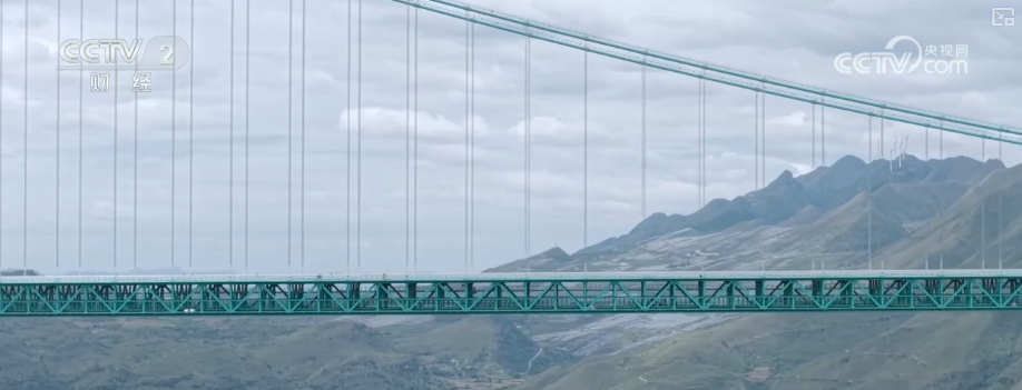 “横竖”世界第一、桥旅融合“顶流”凭实力出圈 多视角解锁花样新玩法